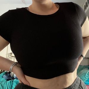 black ribbed crop top